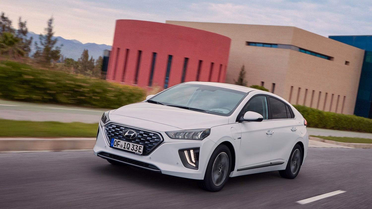 Hyundai IONIQ PHEV Charging cable