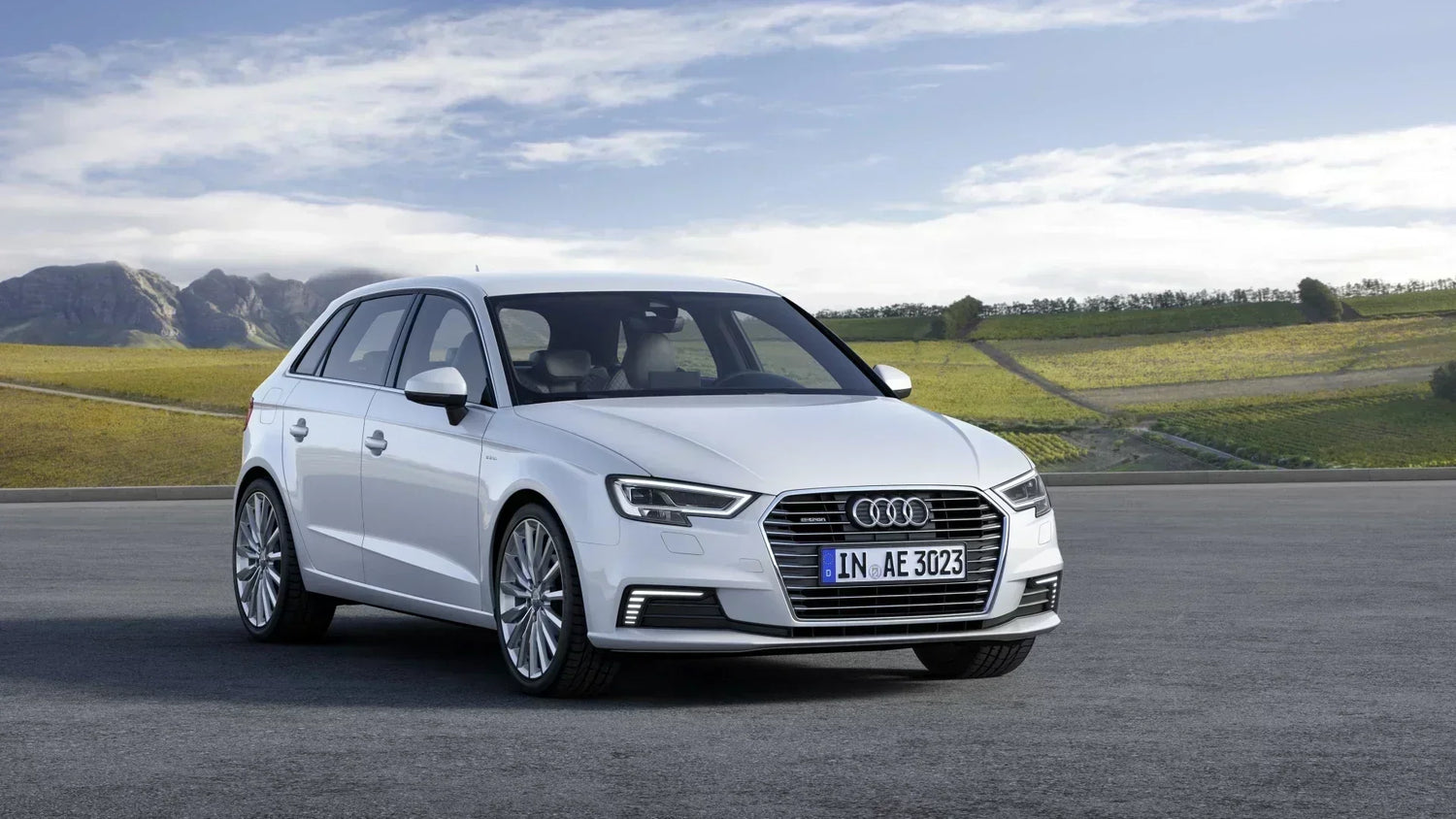 Audi A3 TFSI e charging cable