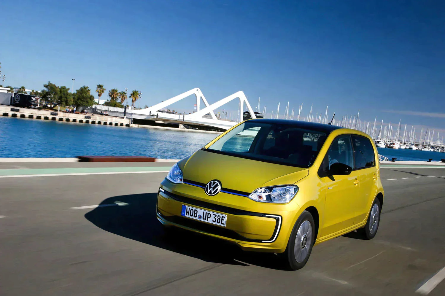 Volkswagen e-up! Gen 2 charging cable