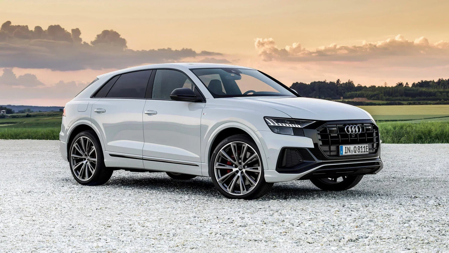 Audi Q8 PHEV charging cable