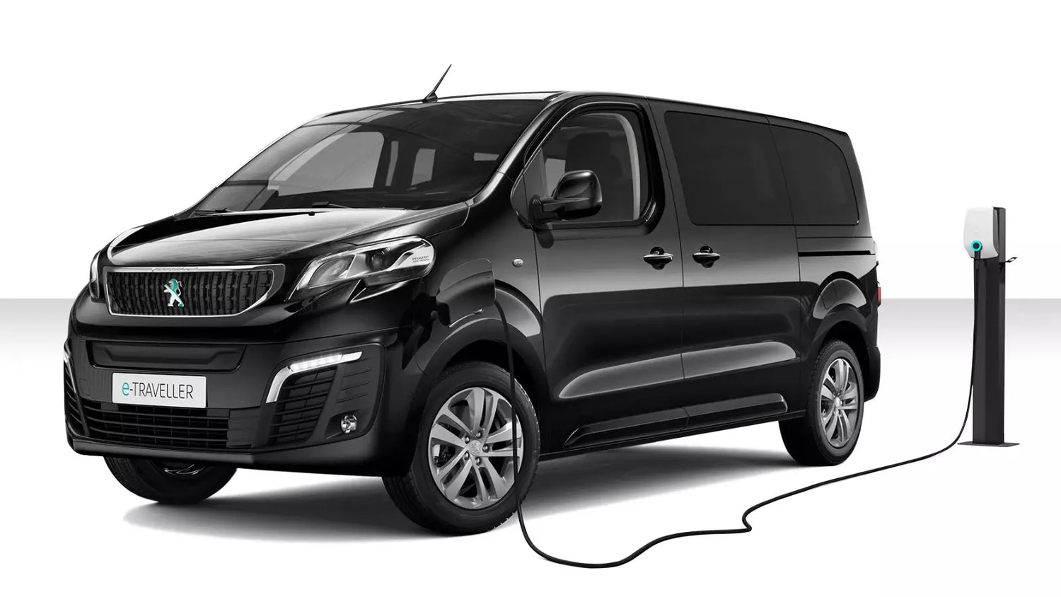 Peugeot e-Traveler charging cable