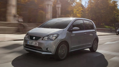SEAT Mii charging cable