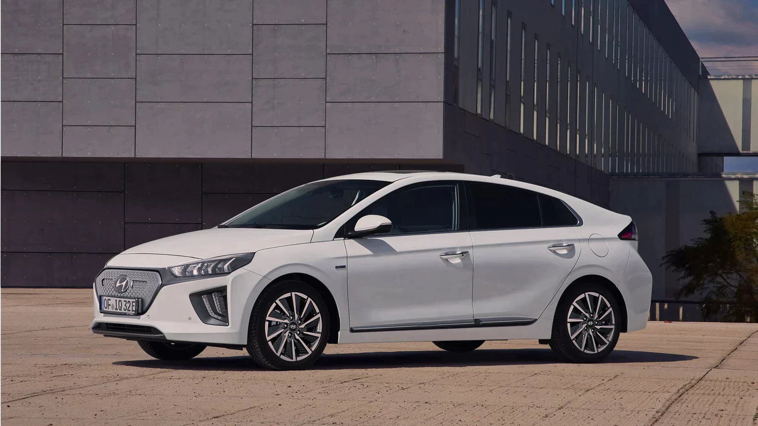 Hyundai Ioniq charging cable