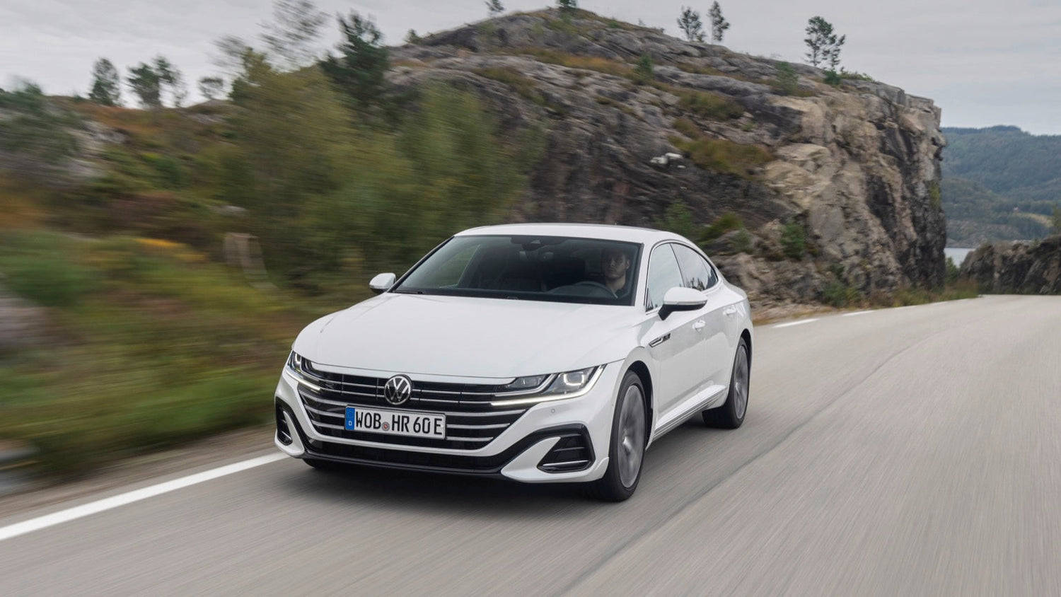 Volkswagen Arteon Charging cable