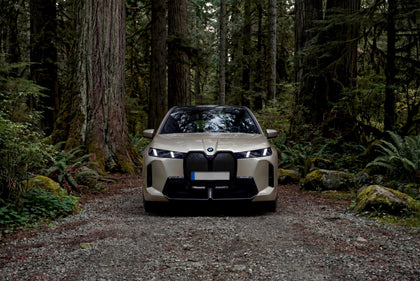 BMW iX xDrive charging cable