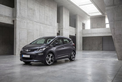 Opel Ampera-e charging cable