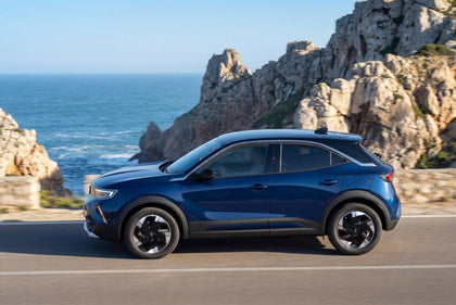 Opel Mokka-e charging cable