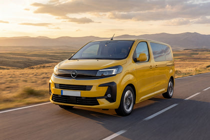 Opel Zafira-e charging cable