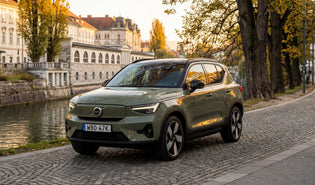 Volvo XC40 Recharge P8 AWD charging cable