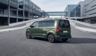 Peugeot e-Rifter charging cable