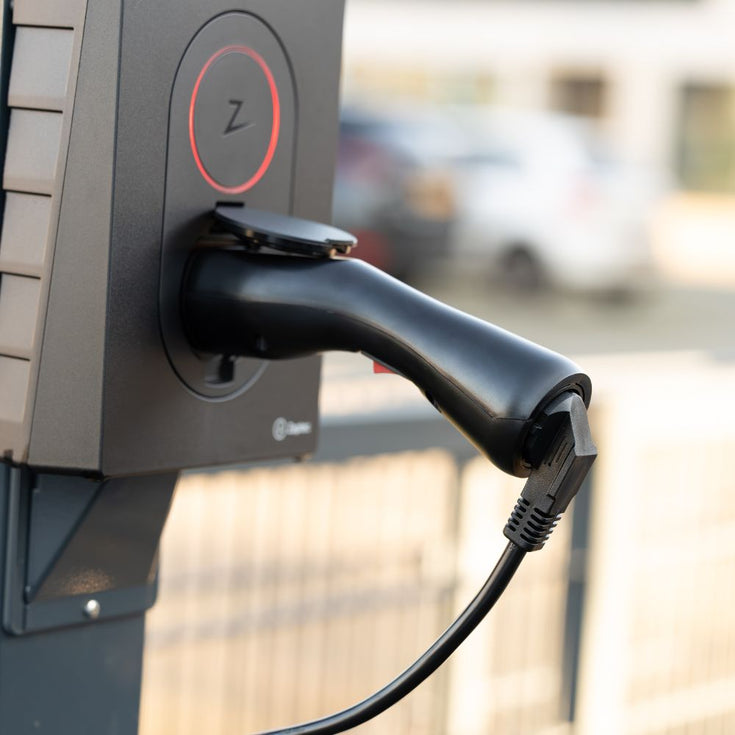 Adapter Type 2 (ladestasjon) til type F 230V schuko-uttak