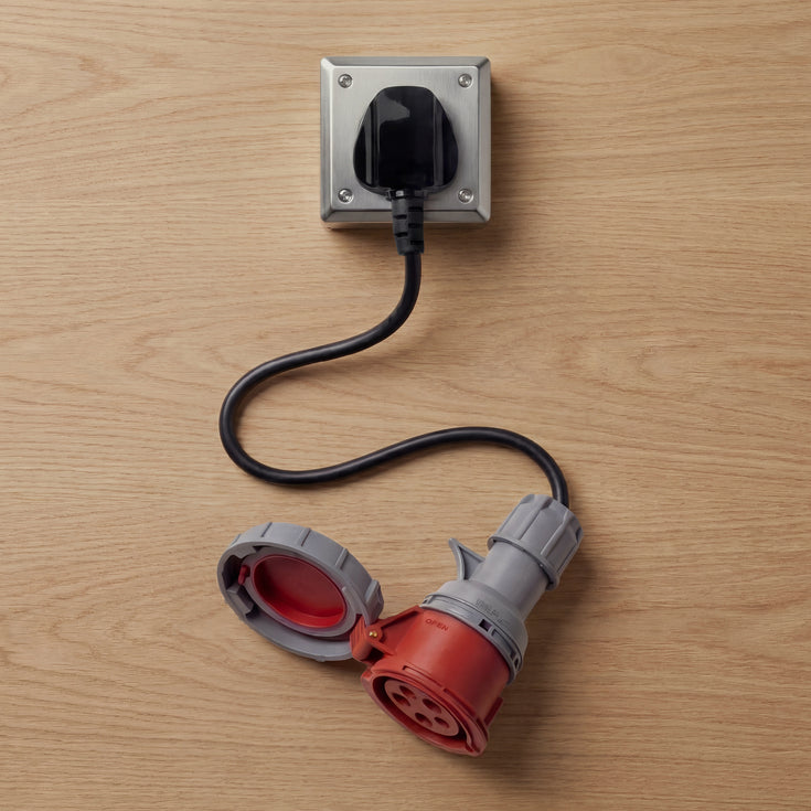 32A 5-polet CEE til type G for UK-adapter